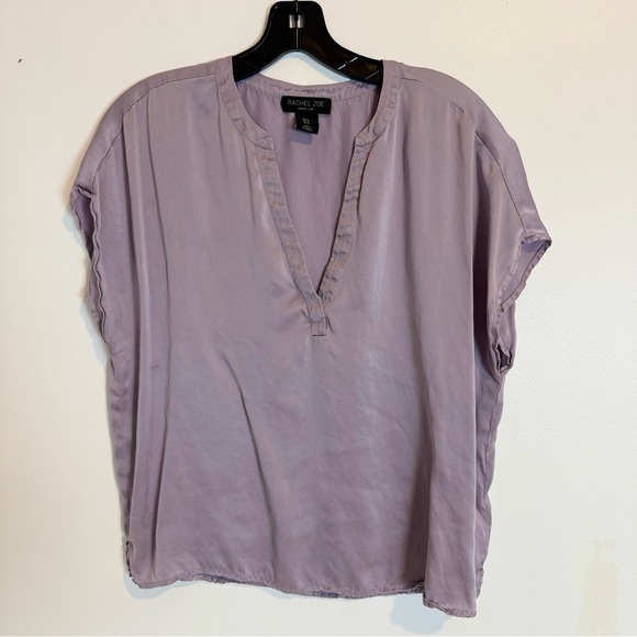 Rachel Zoe mauve 100% silk blouse top v neck short sleeve free fit size M - Picture 1 of 5